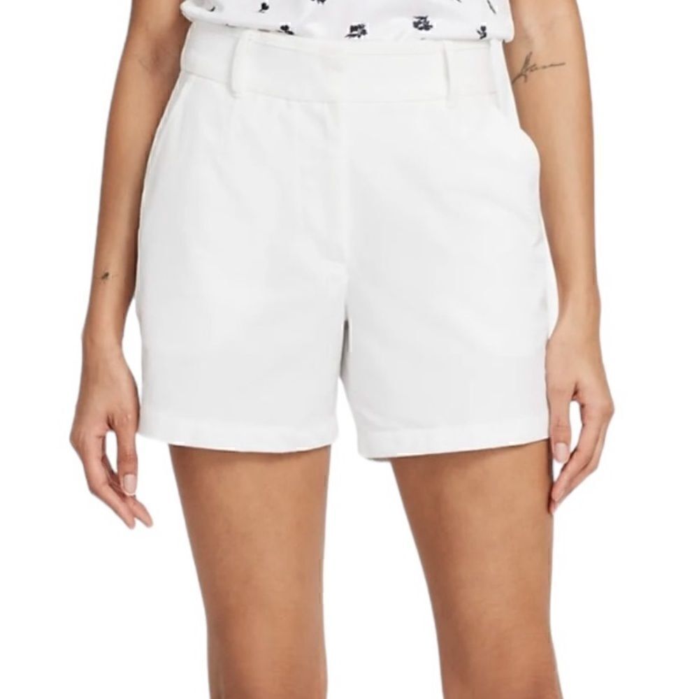 Nike Golf Tour Performance DRI-FIT White Modern Rise Shorts NWT Size 4